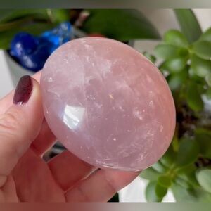 Rose Quartz Crystal Palm Stone